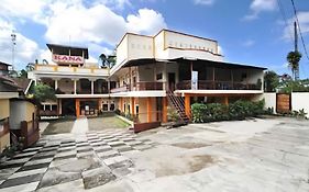 Hotel Kana Kaliurang 4*